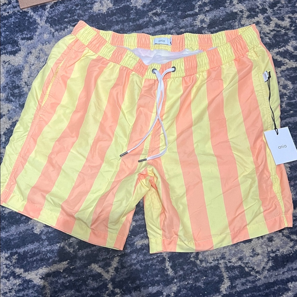 Onia RT: $145 Calder CharlesTrunks 7 Peach Sorbet Lemon Ice size XL